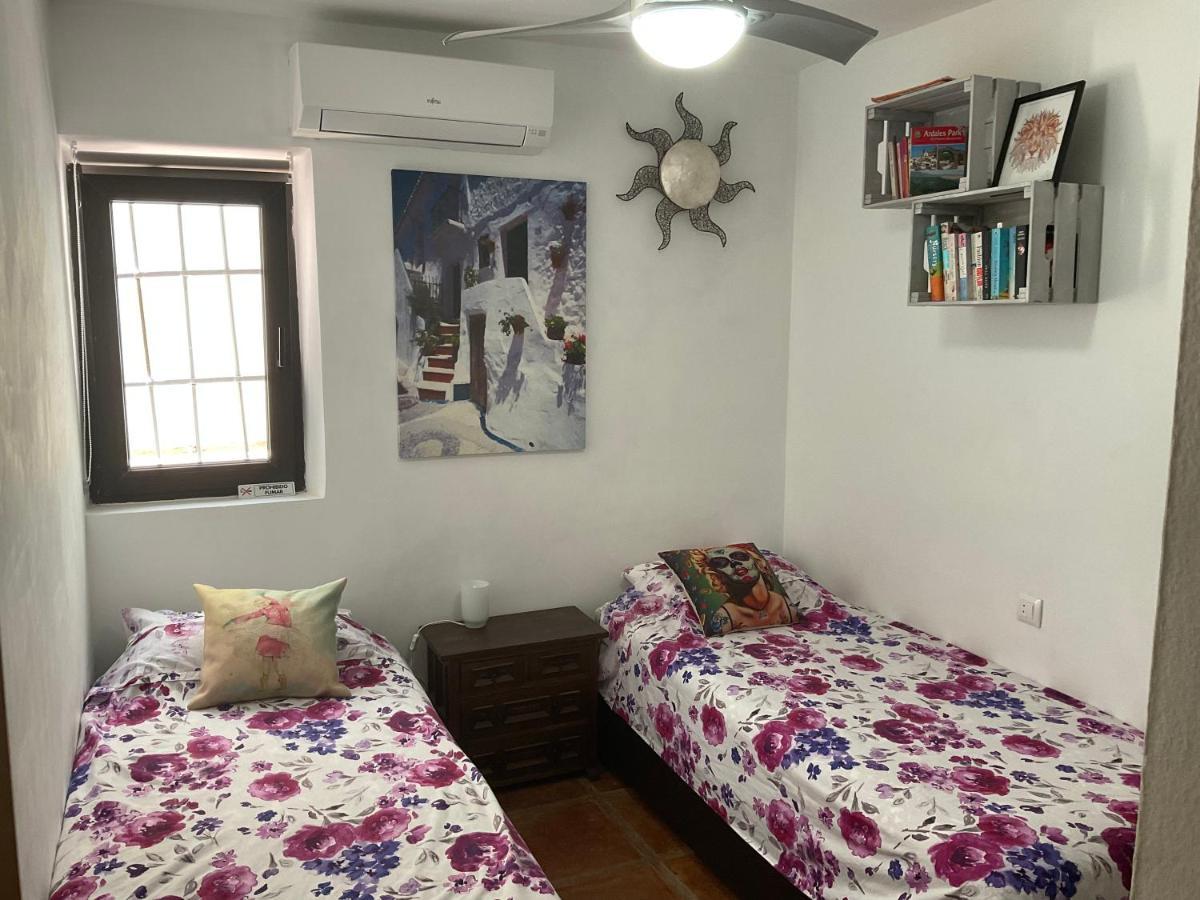 Mijas Pueblo Cosy Townhouse, Sleeps 4 Villa Luaran gambar