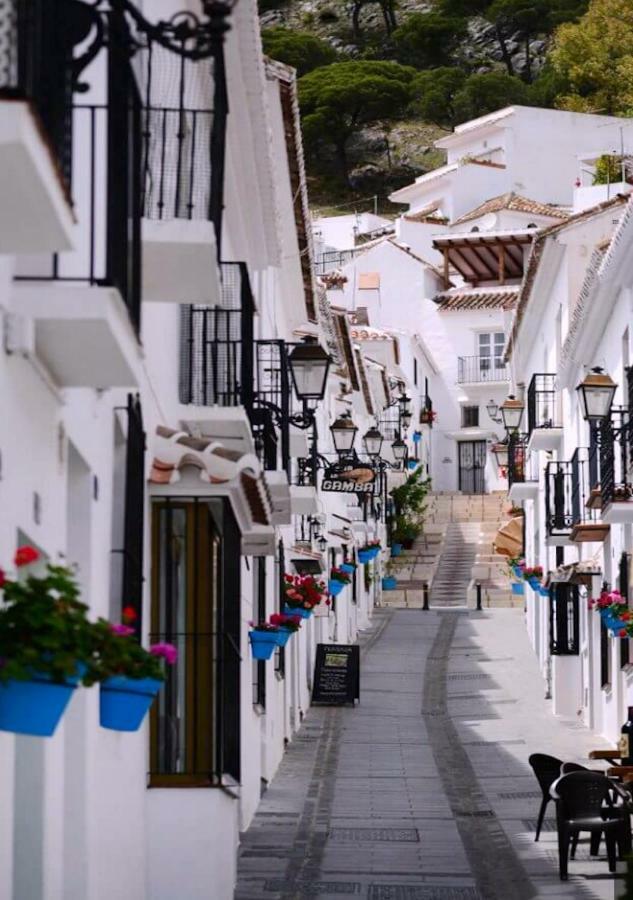 Mijas Pueblo Cosy Townhouse, Sleeps 4 Villa Luaran gambar