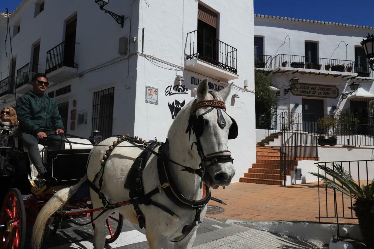 Mijas Pueblo Cosy Townhouse, Sleeps 4 Villa Luaran gambar